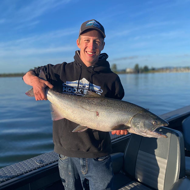 Tillamook Bay Salmon Fishing Charter