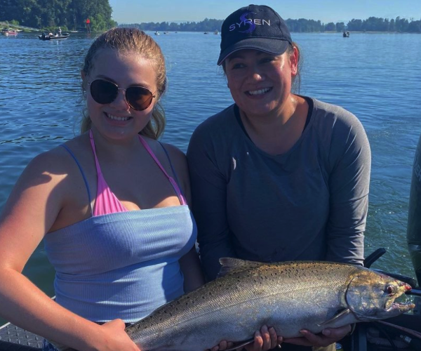 Columbia River Salmon Fishing Charters