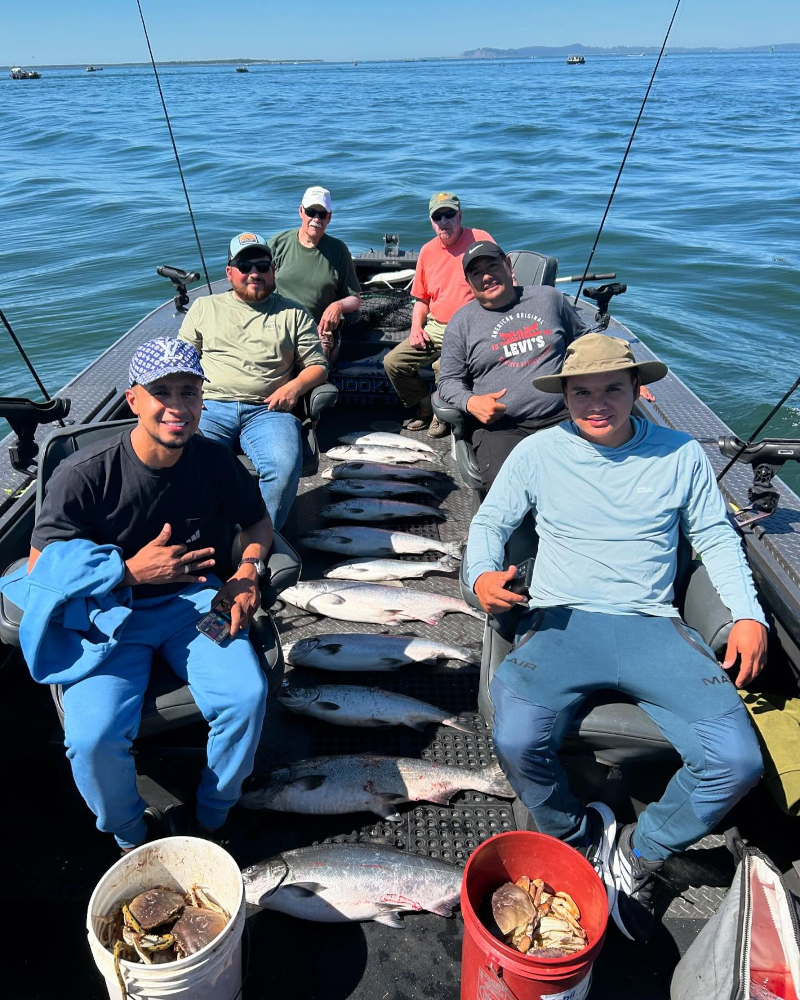 Successful-Salmon-and-Dungeness-Crab-Combo-Trip-in-Oregon